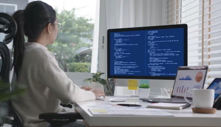 寿县企业数字化解决方案:机器学习赋能商业模式升级的核心路径